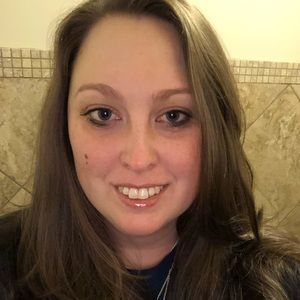 Meet your Posher, Alison